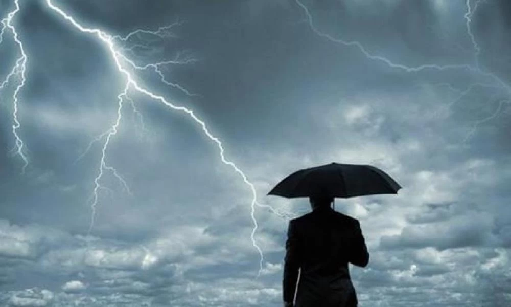 Μυτιλήνη: Προβλήματα από τις βροχές και τους θυελλώδεις ανέμους